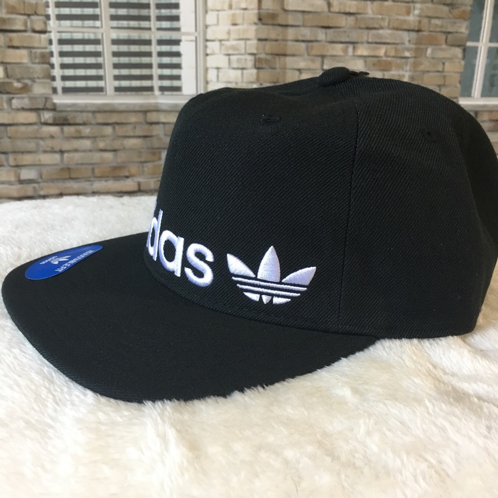 ADIDAS ORIGINALS STRAPBACK HAT - Picture 5 of 8
